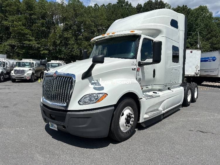 Truck Thumbnail 3