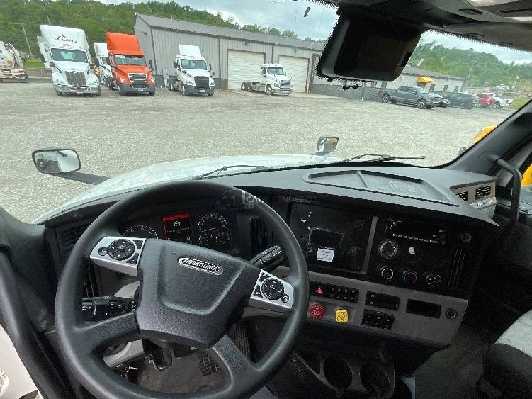 Truck Thumbnail 7