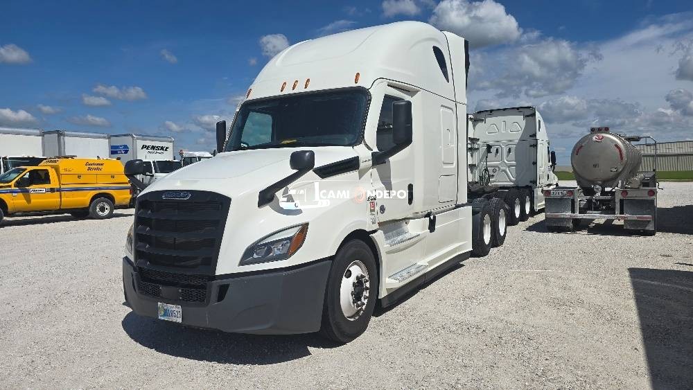 Truck Thumbnail 3