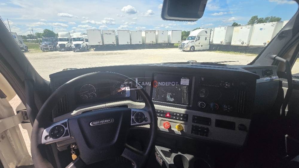 Truck Thumbnail 7
