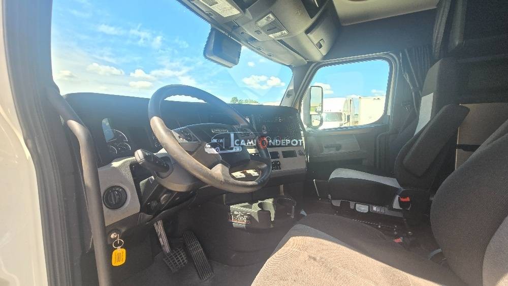 Truck Thumbnail 6