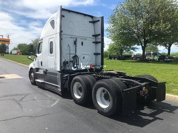 Truck Thumbnail 4