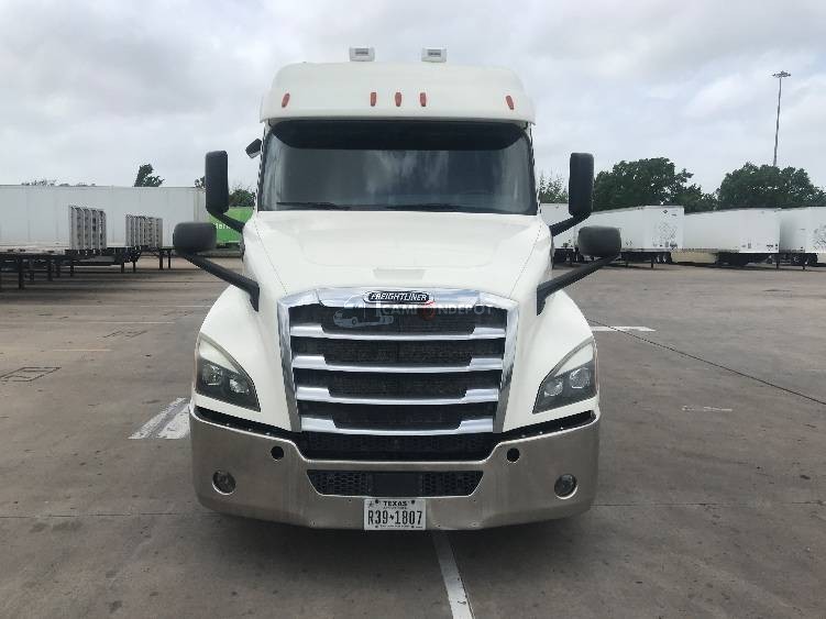 Truck Thumbnail 2