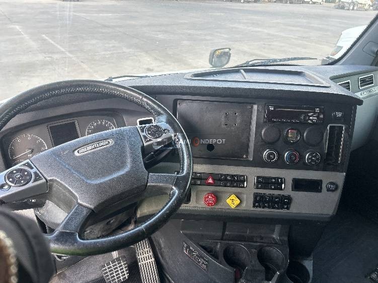 Truck Thumbnail 8
