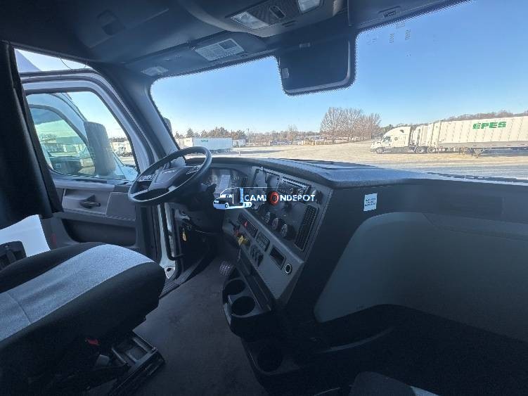 Truck Thumbnail 8