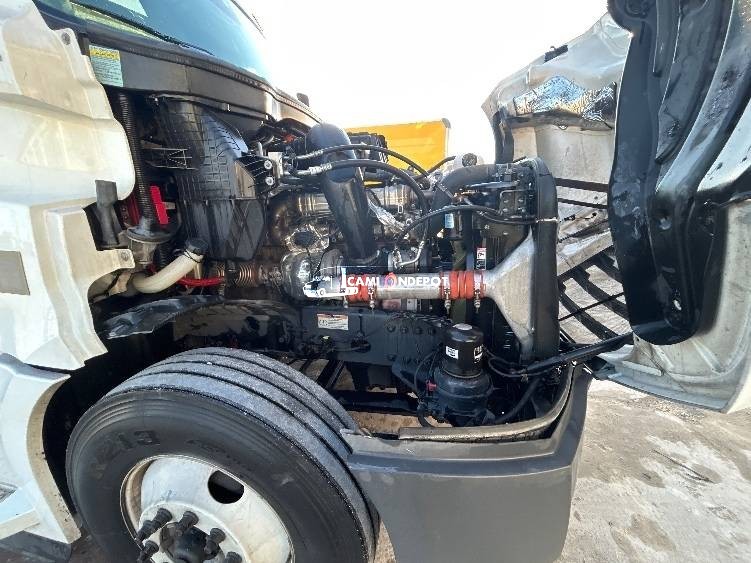 Truck Thumbnail 10