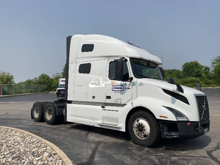Truck Thumbnail 3