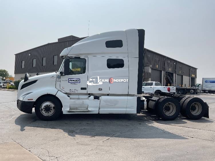 Truck Thumbnail 4