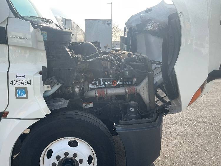 Truck Thumbnail 11