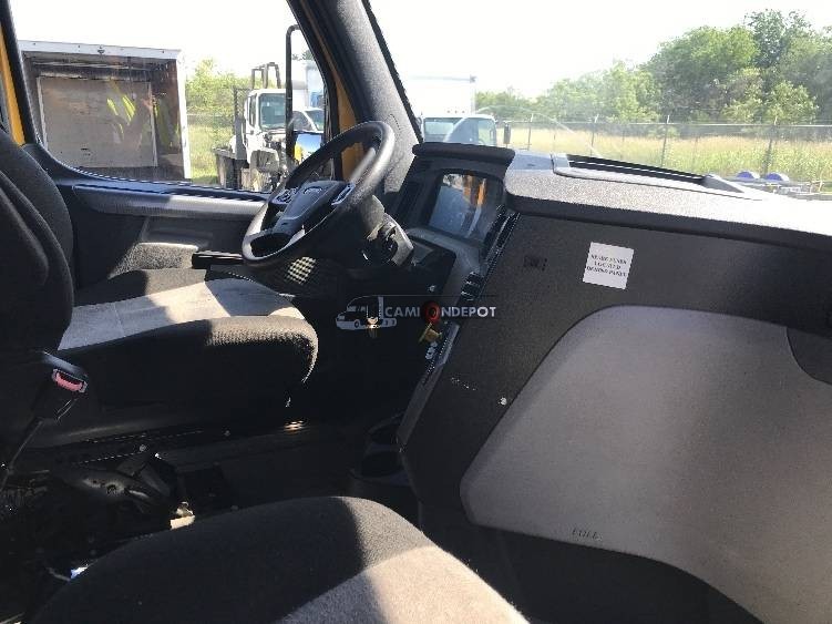 Truck Thumbnail 9