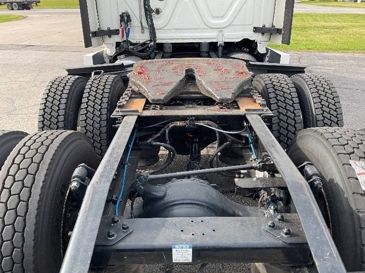 Truck Thumbnail 6