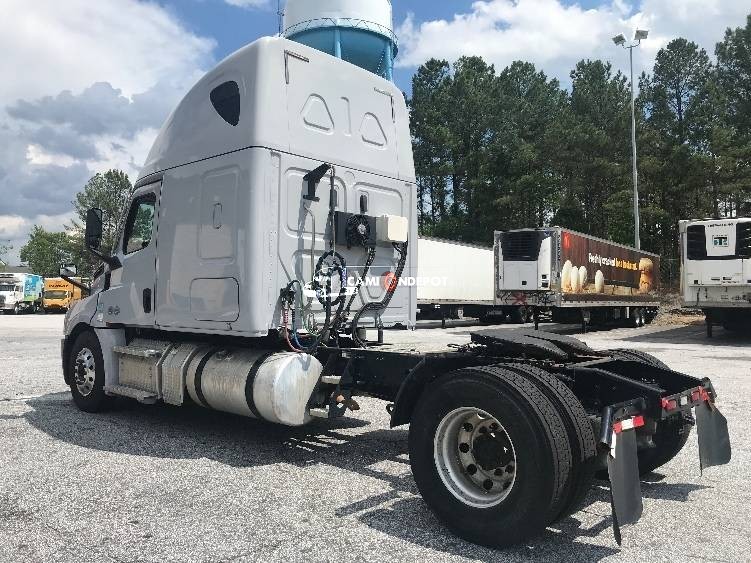 Truck Thumbnail 4