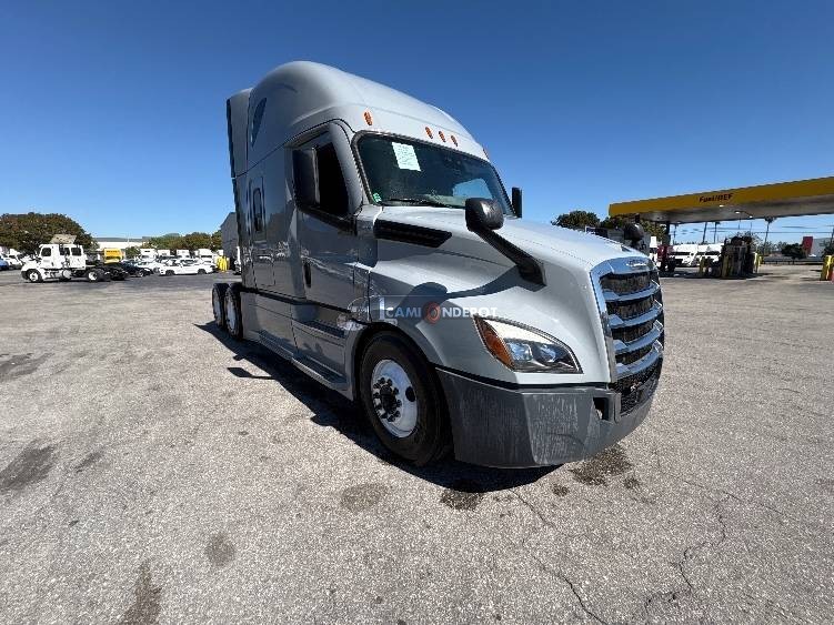 Truck Thumbnail 3