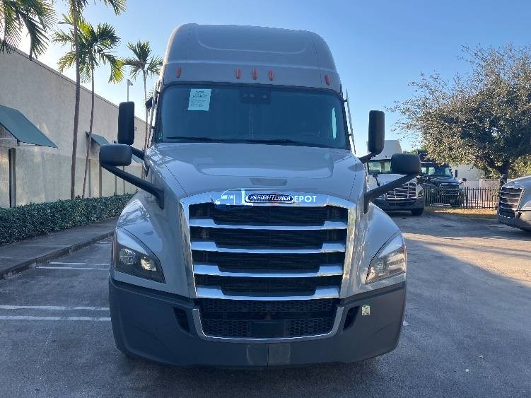 Truck Thumbnail 2