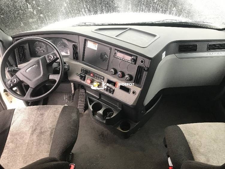 Truck Thumbnail 6