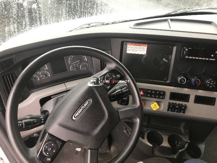 Truck Thumbnail 5