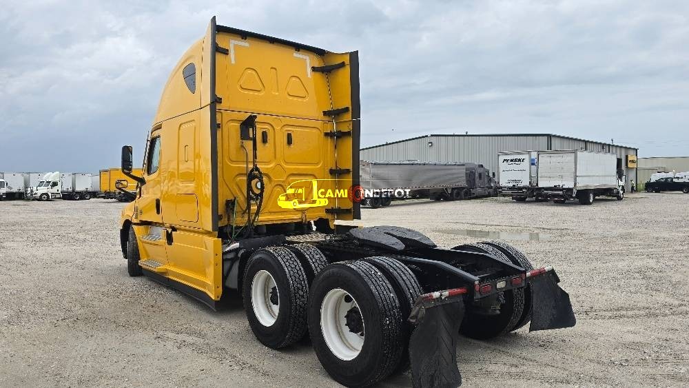 Truck Thumbnail 4