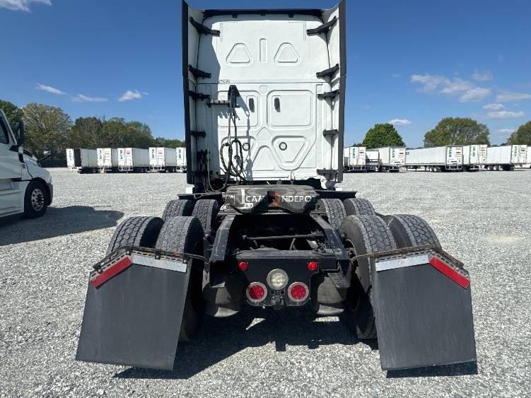 Truck Thumbnail 6