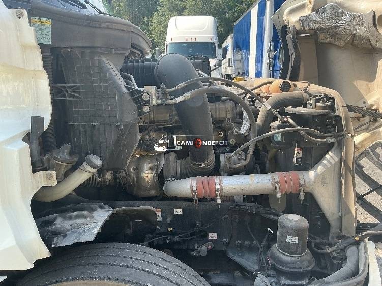 Truck Thumbnail 8