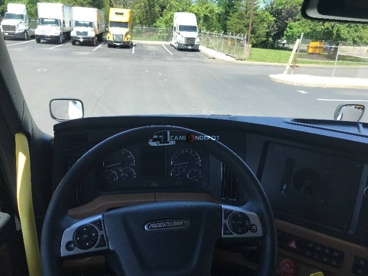 Truck Thumbnail 6