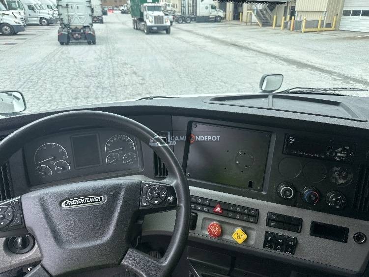 Truck Thumbnail 7