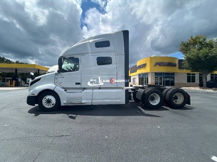 Truck Thumbnail 3
