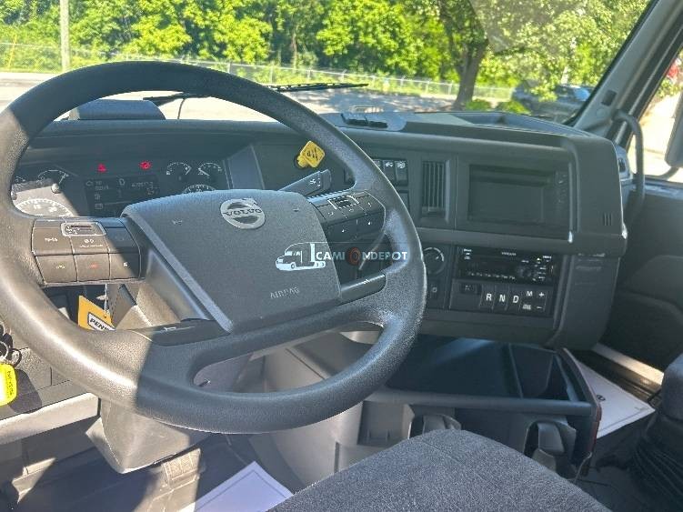 Truck Thumbnail 7