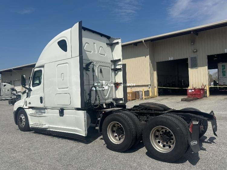 Truck Thumbnail 4