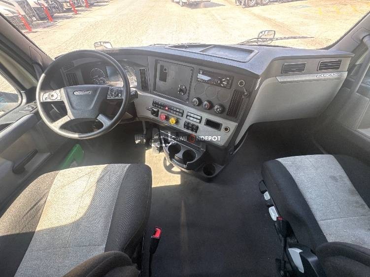 Truck Thumbnail 7