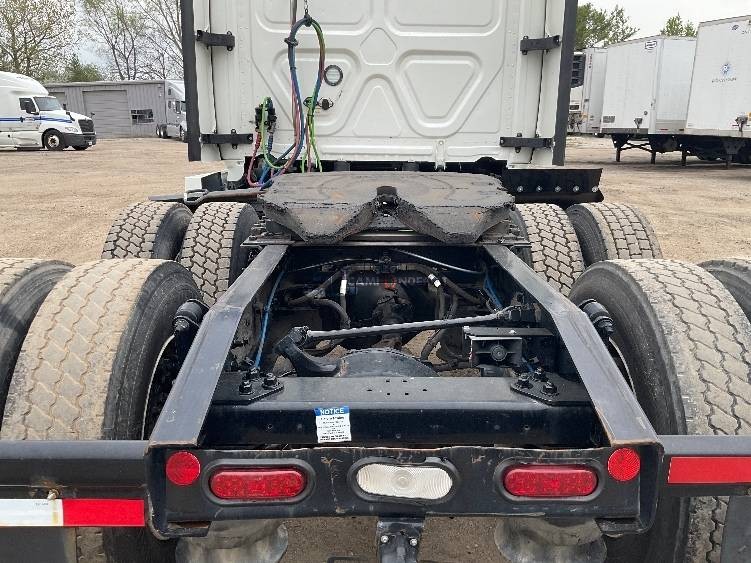 Truck Thumbnail 6