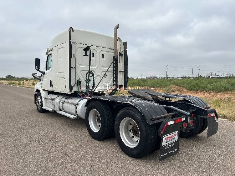 Truck Thumbnail 4