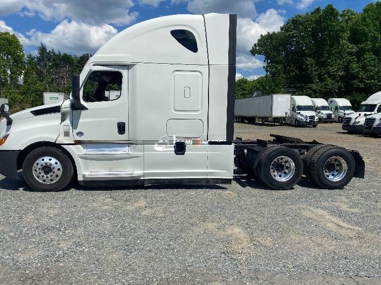 Truck Thumbnail 3