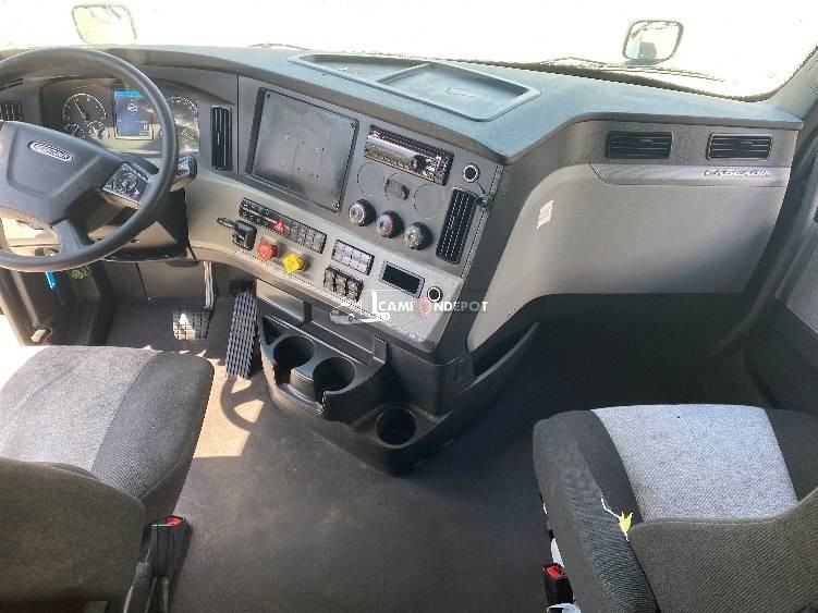 Truck Thumbnail 6