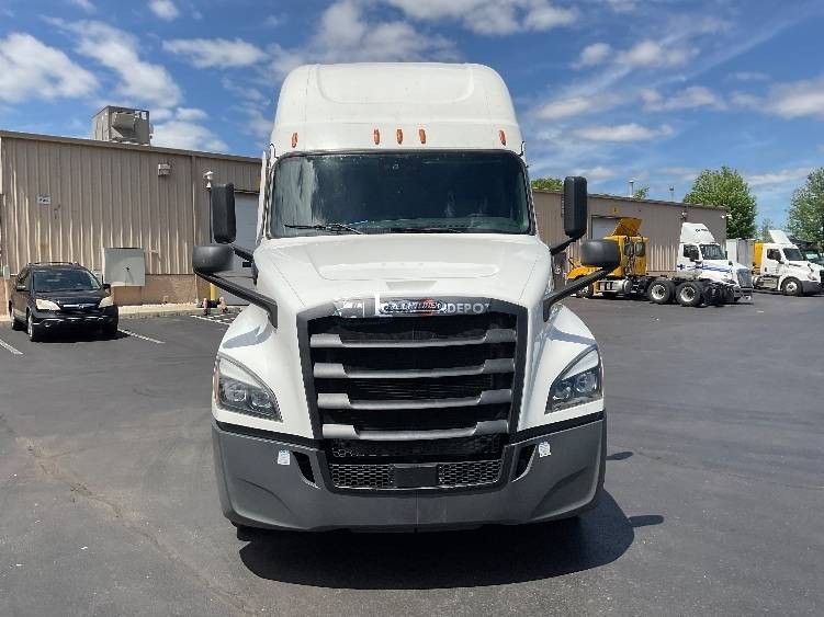 Truck Thumbnail 2