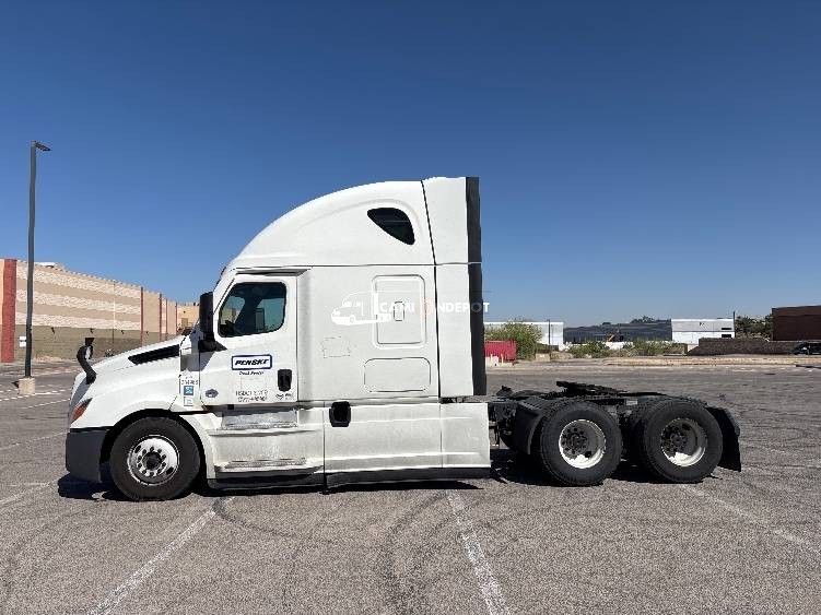 Truck Thumbnail 4