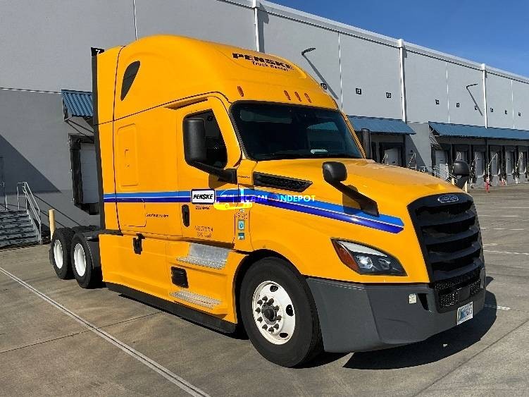 Truck Thumbnail 2
