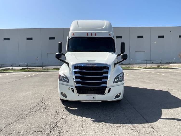 Truck Thumbnail 2