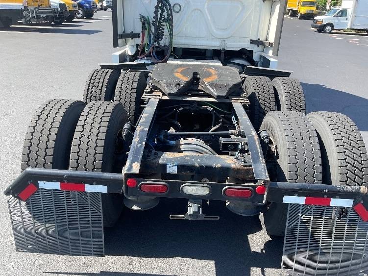 Truck Thumbnail 4