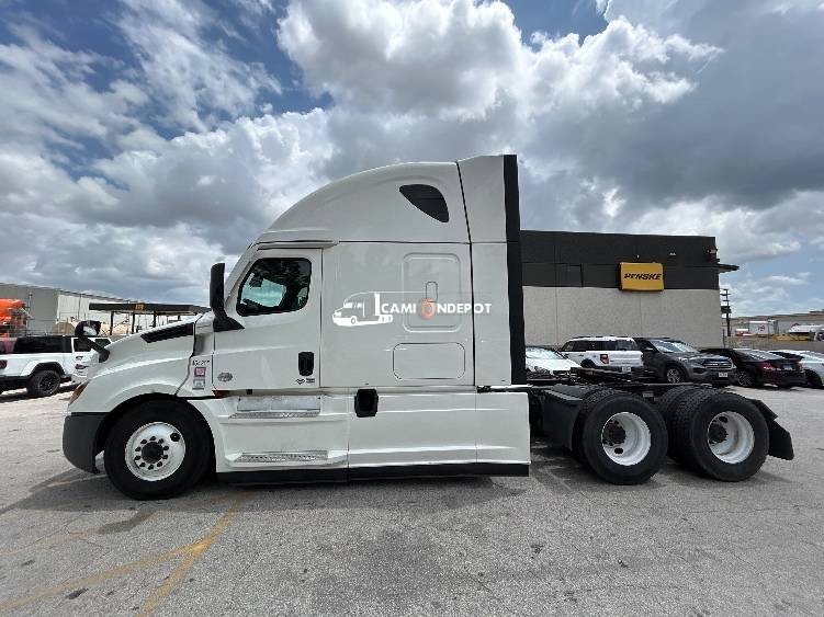 Truck Thumbnail 4