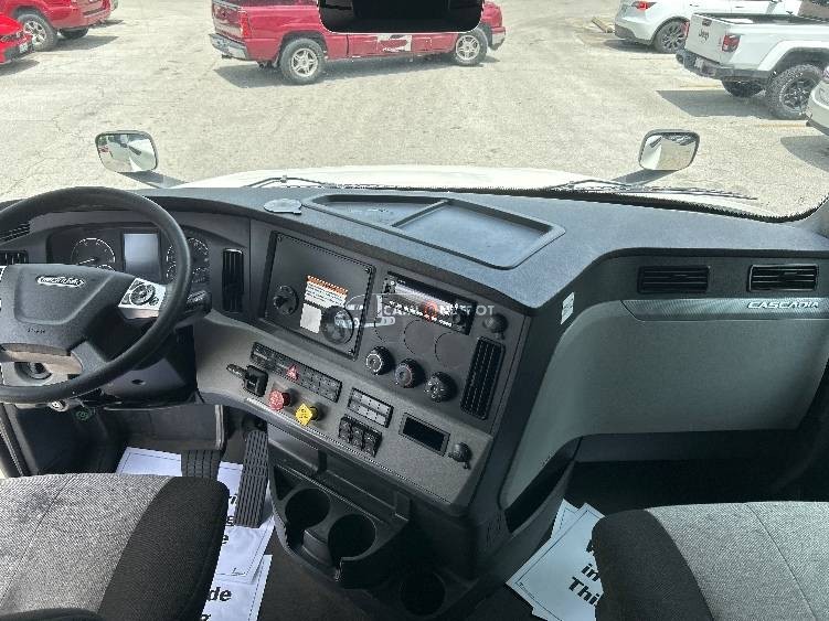 Truck Thumbnail 7