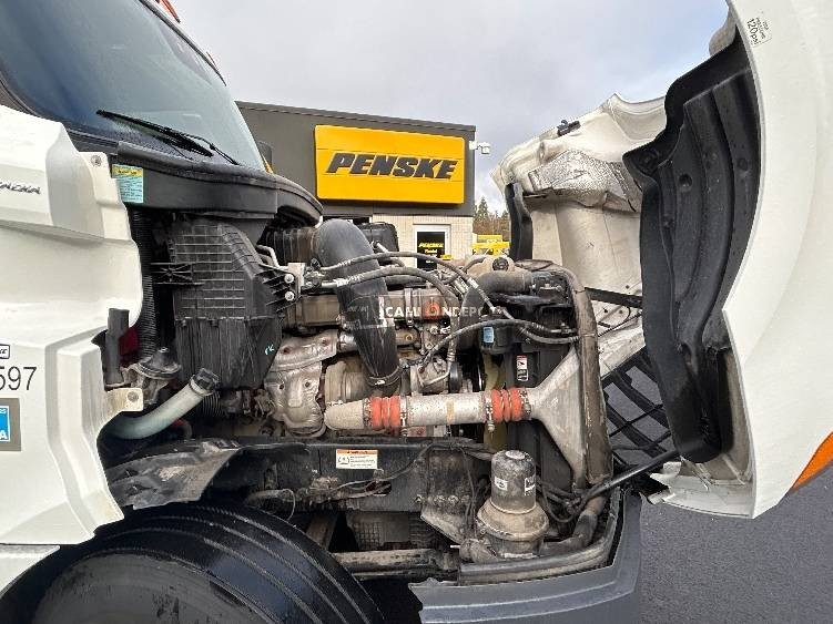 Truck Thumbnail 13