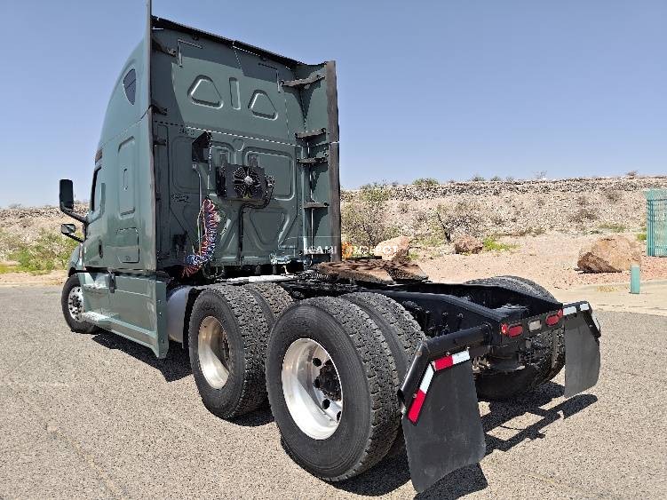 Truck Thumbnail 5