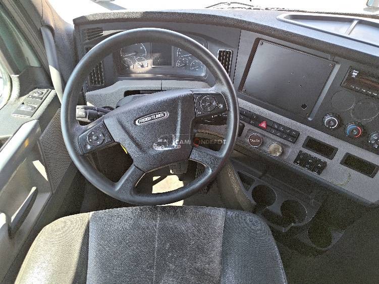 Truck Thumbnail 7