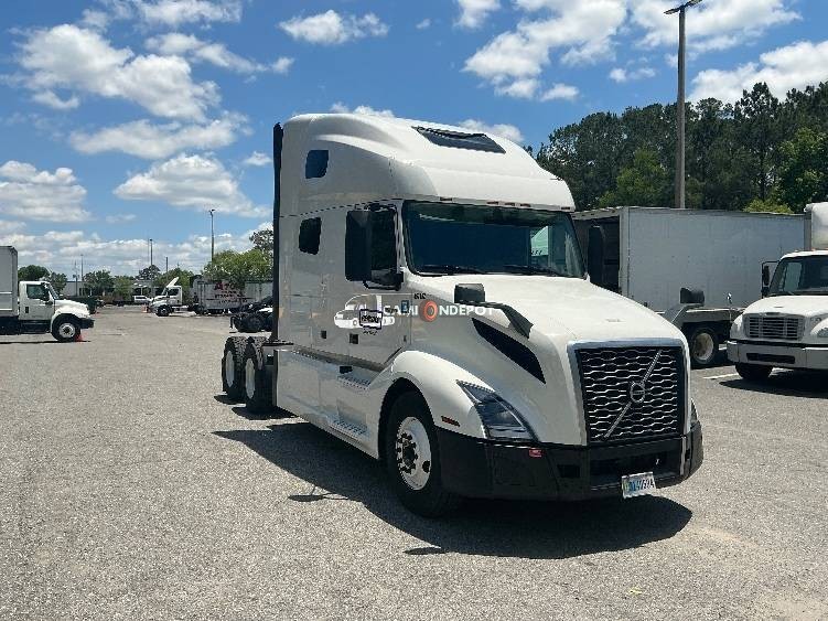 Truck Thumbnail 3