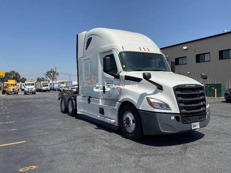 Truck Thumbnail 3