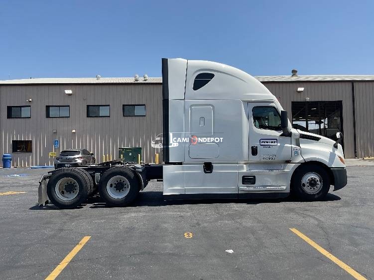 Truck Thumbnail 6