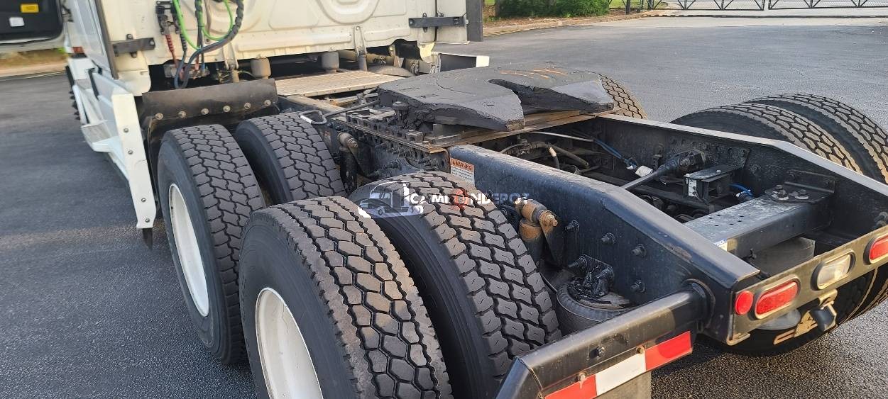 Truck Thumbnail 10