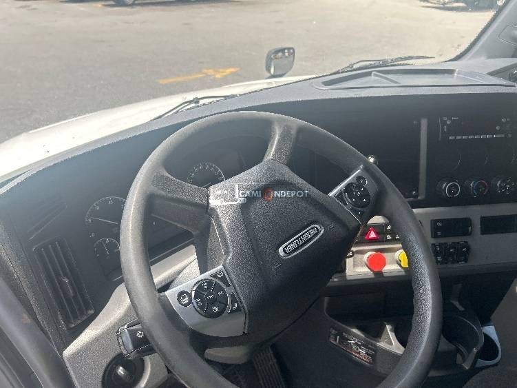 Truck Thumbnail 7