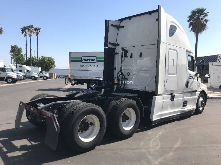 Truck Thumbnail 7