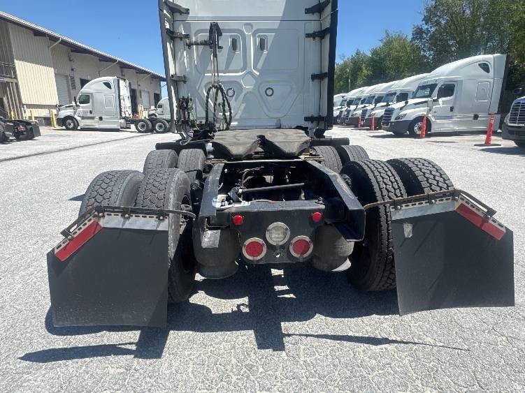 Truck Thumbnail 6